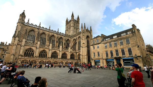 An der Bath Abby gabs leckeres Eis für alle. An der Bath Abby gabs leckeres Eis für alle.