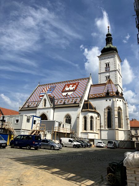 Markuskirch (Links: Kroatien, Dalmatien, Slawonien, Rechts: Stadt Zagreb). Markuskirch (Links: Kroatien, Dalmatien, Slawonien, Rechts: Stadt Zagreb).