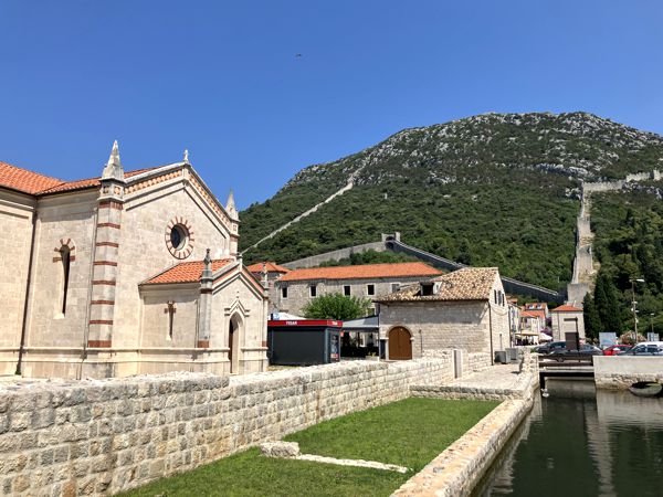 Die Kirche Crkva sv. Vlaha in Ston. Die Kirche Crkva sv. Vlaha in Ston.