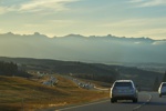 Auf dem Weg von Calgary in die Rocky Mountains am Abend.*