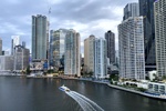 Der Skyline von Brisbane ganz nah - Foto von der Story Bridge.