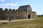 Der gut bewachtet Haupteingang der Burg Eketorps im Süden von Öland.