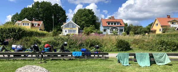 Mittagspause und Badespaß in Hulevik.