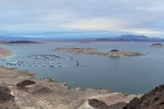 Der angestaute Lake Mead leitet deutlich unter Wassermangel. 
